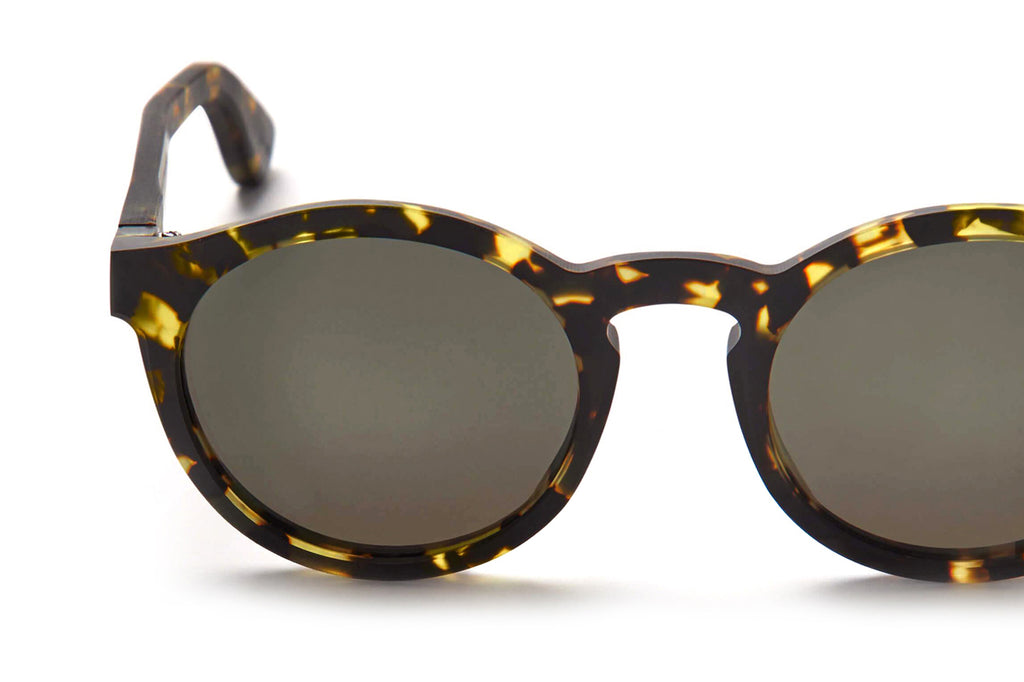 Just Human - Modern Round 01 Sunglasses Yellow Tortoise