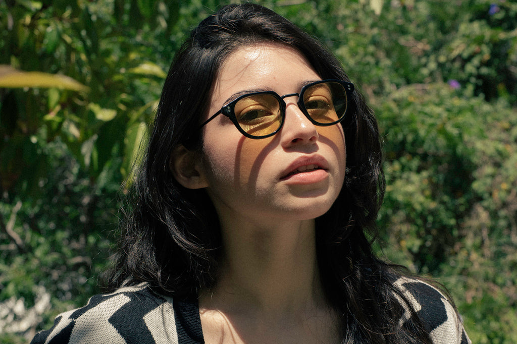 AKILA® Eyewear - Theory Sunglasses Black w/ Yellow Lenses